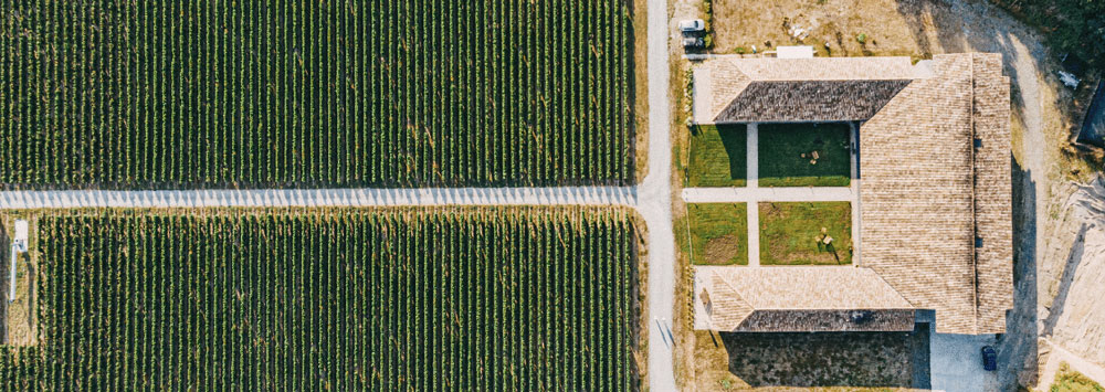 Vue drône du Château d'Eyran